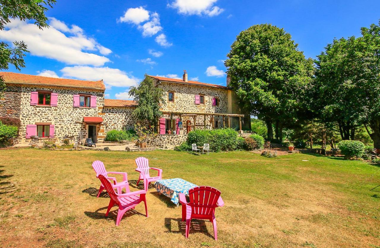 Bed and Breakfast Domaine De Bauzit Vals-pres-le-Puy Экстерьер фото